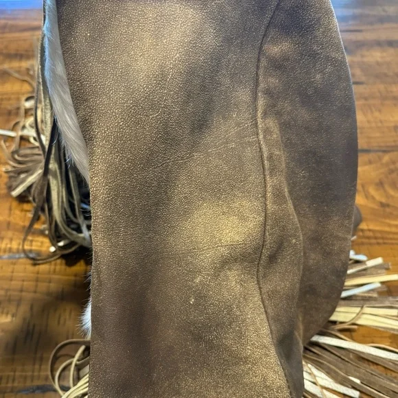 Stylish Beige and Brown Fringe Shoulder Bag - Picture 12 of 13